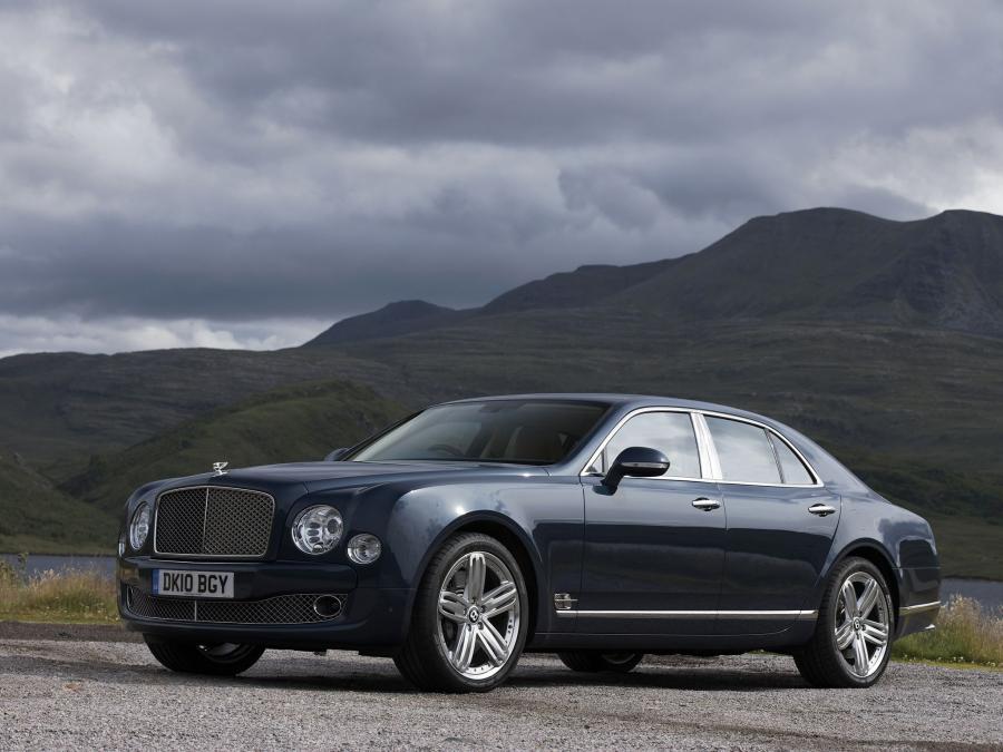  Bentley Mulsanne 2010 года  (UK) (фото 22 из 31)